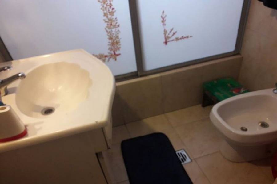 Flores,Capital Federal,Argentina,2 Bedrooms Bedrooms,1 BañoBathrooms,Apartamentos,BOYACA ,7452