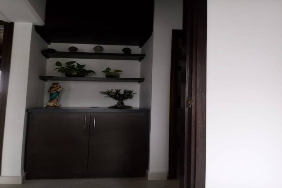 IMPERDIBLE! VER INFO...,3 Bedrooms Bedrooms,2 BathroomsBathrooms,Apartamentos,pomos de cataluña,cra 25a n 40-122,7459