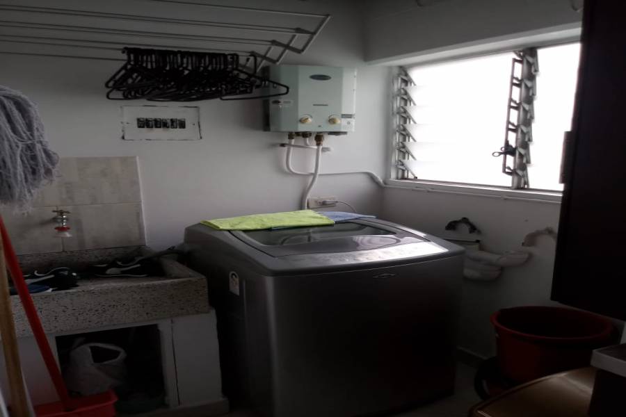 IMPERDIBLE! VER INFO...,3 Bedrooms Bedrooms,2 BathroomsBathrooms,Apartamentos,pomos de cataluña,cra 25a n 40-122,7459