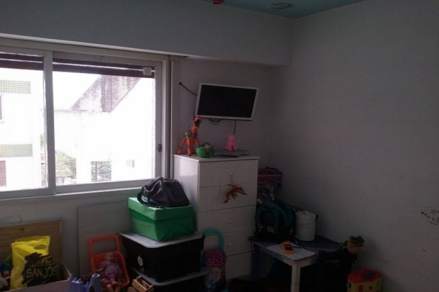 Flores,Capital Federal,Argentina,2 Bedrooms Bedrooms,1 BañoBathrooms,Apartamentos,ALBERDI,7499