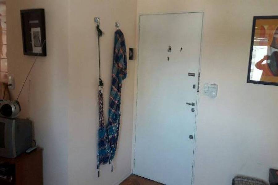 Flores,Capital Federal,Argentina,2 Bedrooms Bedrooms,1 BañoBathrooms,Apartamentos,PEDERNERA,7500