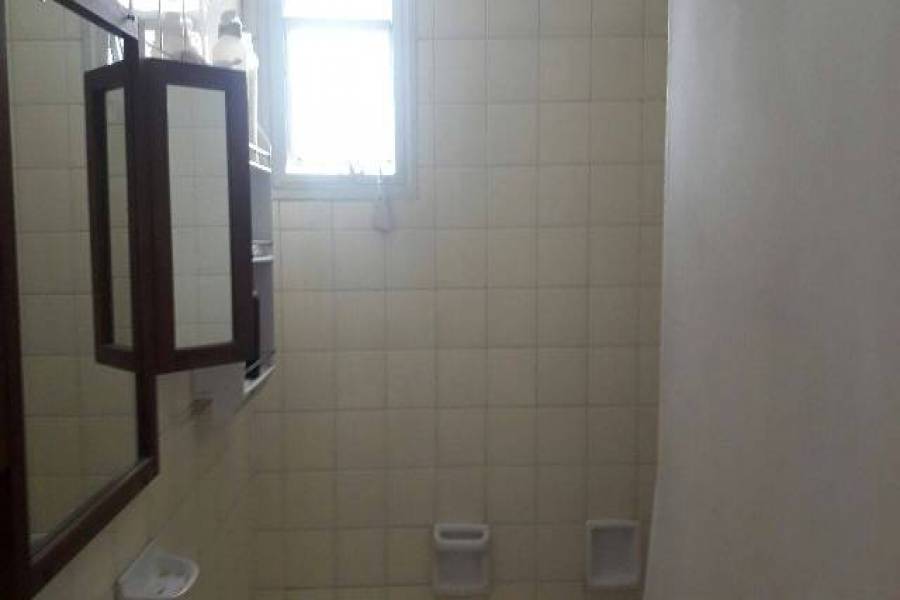 Flores,Capital Federal,Argentina,2 Bedrooms Bedrooms,1 BañoBathrooms,Apartamentos,PEDERNERA,7500