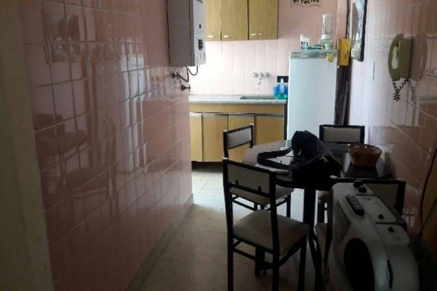 Flores,Capital Federal,Argentina,2 Bedrooms Bedrooms,1 BañoBathrooms,Apartamentos,PEDERNERA,7500