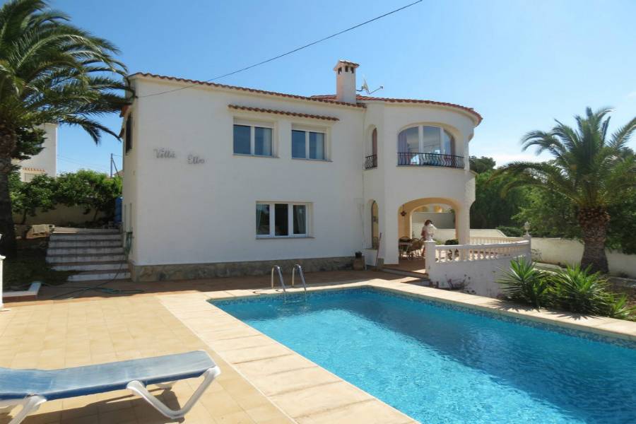 Calp,Alicante,España,4 Habitaciones Habitaciones,4 BañosBaños,Casas,1668