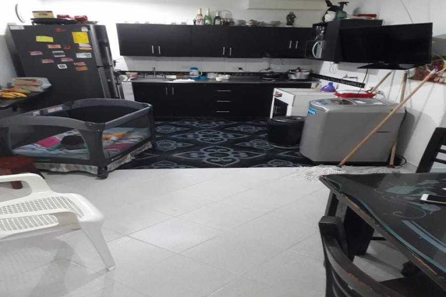 IMPERDIBLE! VER INFO...,3 Bedrooms Bedrooms,1 BañoBathrooms,Casas,2,7581