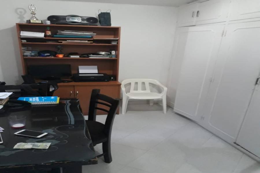 IMPERDIBLE! VER INFO...,3 Bedrooms Bedrooms,1 BañoBathrooms,Casas,2,7581