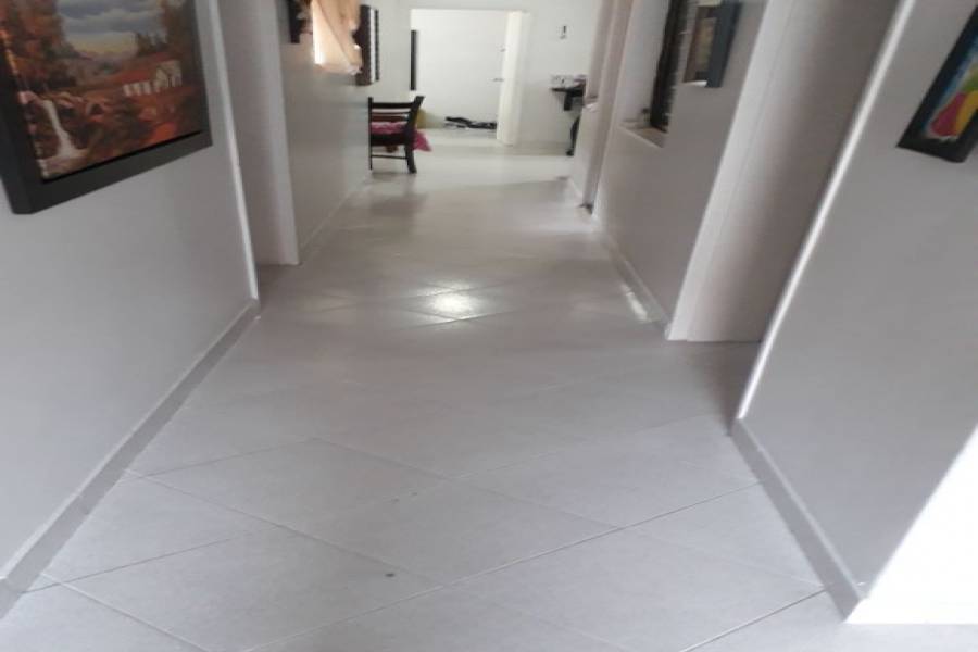 IMPERDIBLE! VER INFO...,3 Bedrooms Bedrooms,1 BañoBathrooms,Casas,2,7581