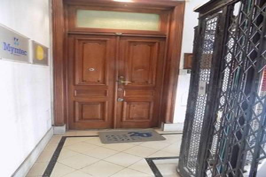 San Telmo,Capital Federal,Argentina,4 Bedrooms Bedrooms,1 BañoBathrooms,Apartamentos,AV BELGRANO ,7591