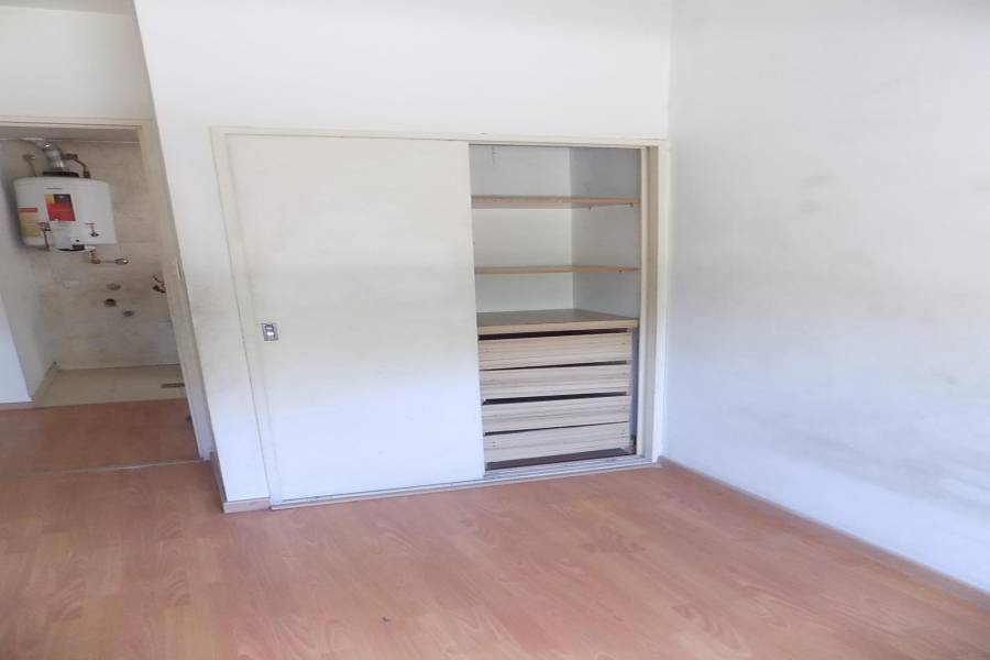 Flores,Capital Federal,Argentina,2 Bedrooms Bedrooms,1 BañoBathrooms,Apartamentos,SAN PEDRITO,7598