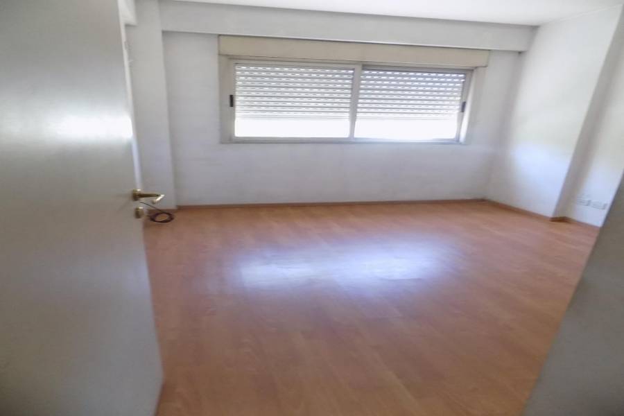 Flores,Capital Federal,Argentina,2 Bedrooms Bedrooms,1 BañoBathrooms,Apartamentos,SAN PEDRITO,7598