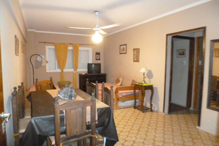 Buenos Aires,Argentina,1 Dormitorio Bedrooms,1 BañoBathrooms,Apartamentos,Calle 12,1,7606