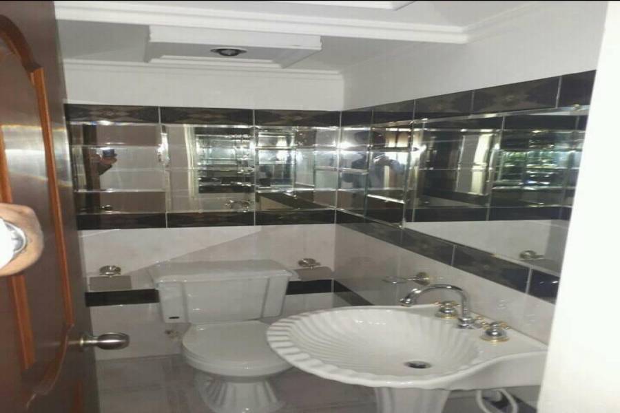 IMPERDIBLE! VER INFO...,3 Bedrooms Bedrooms,2 BathroomsBathrooms,Apartamentos,1,7641