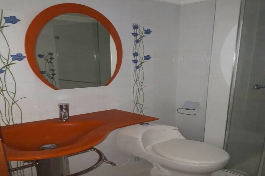 IMPERDIBLE! VER INFO...,3 Bedrooms Bedrooms,2 BathroomsBathrooms,Apartamentos,1,7641