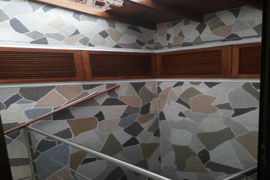 IMPERDIBLE! VER INFO...,3 Bedrooms Bedrooms,2 BathroomsBathrooms,Apartamentos,1,7641