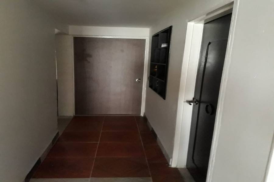 IMPERDIBLE! VER INFO...,4 Bedrooms Bedrooms,1 BañoBathrooms,Casas,2,7642