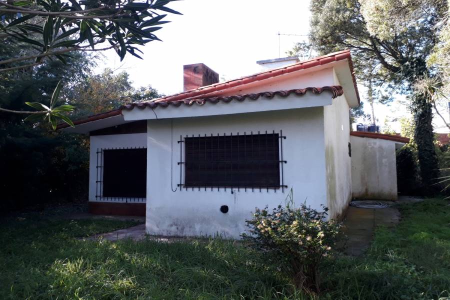 Santa Teresita,Buenos Aires,Argentina,2 Bedrooms Bedrooms,2 BathroomsBathrooms,Casas,CATAMARCA,7656