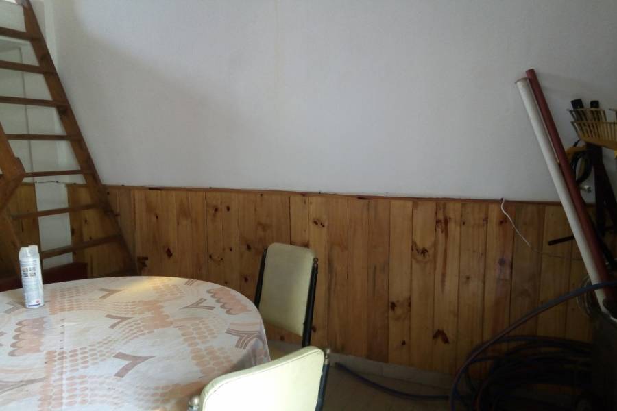Las Toninas,Buenos Aires,Argentina,2 Bedrooms Bedrooms,2 BathroomsBathrooms,Casas,8 Nº345 entre (5 y 7),7661