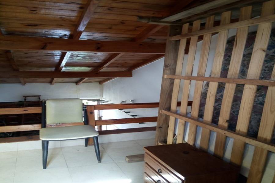 Las Toninas,Buenos Aires,Argentina,2 Bedrooms Bedrooms,2 BathroomsBathrooms,Casas,8 Nº345 entre (5 y 7),7661
