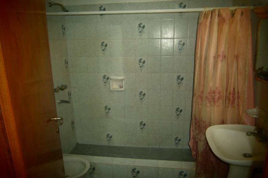 Santa Teresita,Buenos Aires,Argentina,2 Bedrooms Bedrooms,1 BañoBathrooms,Casas,47 Nº525 frente entre (5 y 6),7667