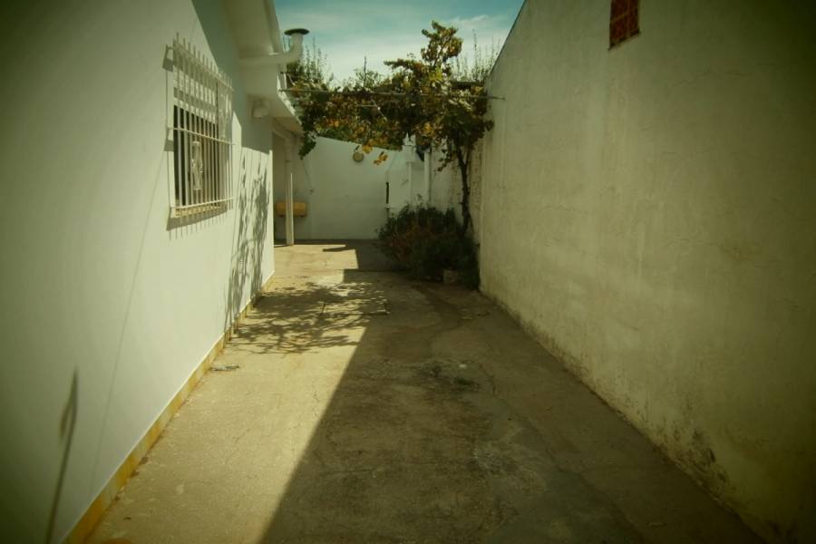 Santa Teresita,Buenos Aires,Argentina,2 Bedrooms Bedrooms,1 BañoBathrooms,Casas,47 Nº525 frente entre (5 y 6),7667