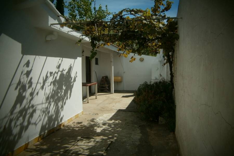 Santa Teresita,Buenos Aires,Argentina,2 Bedrooms Bedrooms,1 BañoBathrooms,Casas,47 Nº525 frente entre (5 y 6),7667