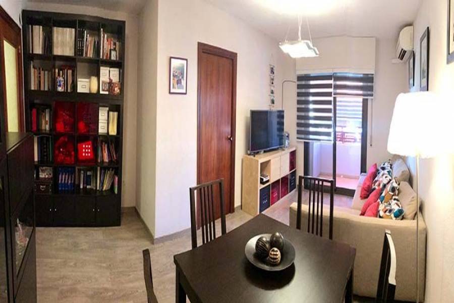 Alicante,Alicante,España,3 Bedrooms Bedrooms,2 BathroomsBathrooms,Pisos,7752