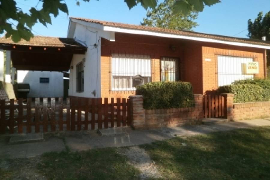 Santa Teresita,Buenos Aires,Argentina,2 Bedrooms Bedrooms,1 BañoBathrooms,Casas,8,8096