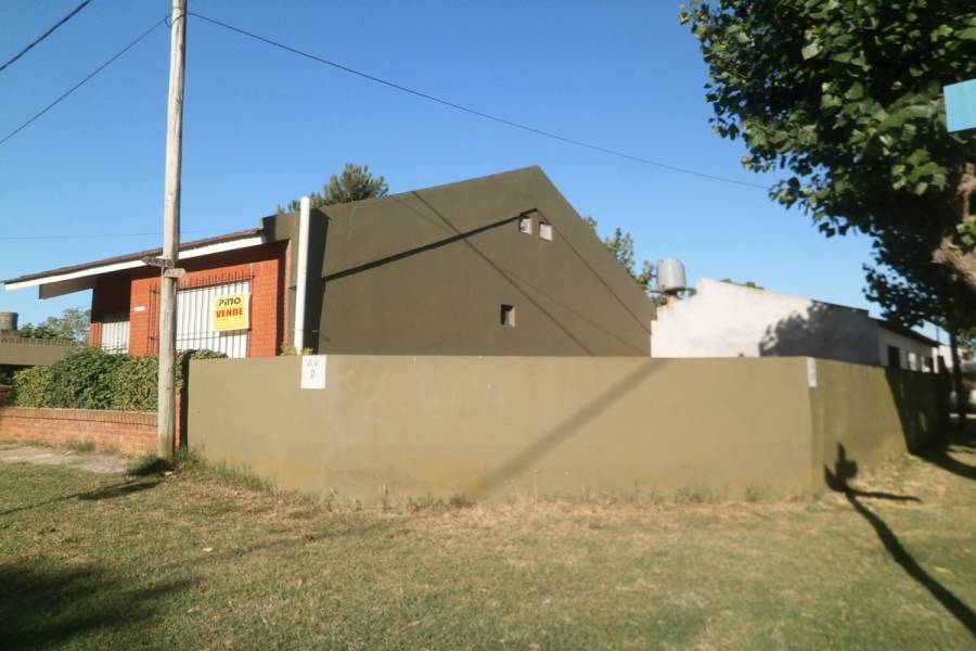 Santa Teresita,Buenos Aires,Argentina,2 Bedrooms Bedrooms,1 BañoBathrooms,Casas,8,8096
