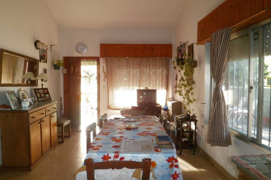 Santa Teresita,Buenos Aires,Argentina,2 Bedrooms Bedrooms,1 BañoBathrooms,Casas,8,8096