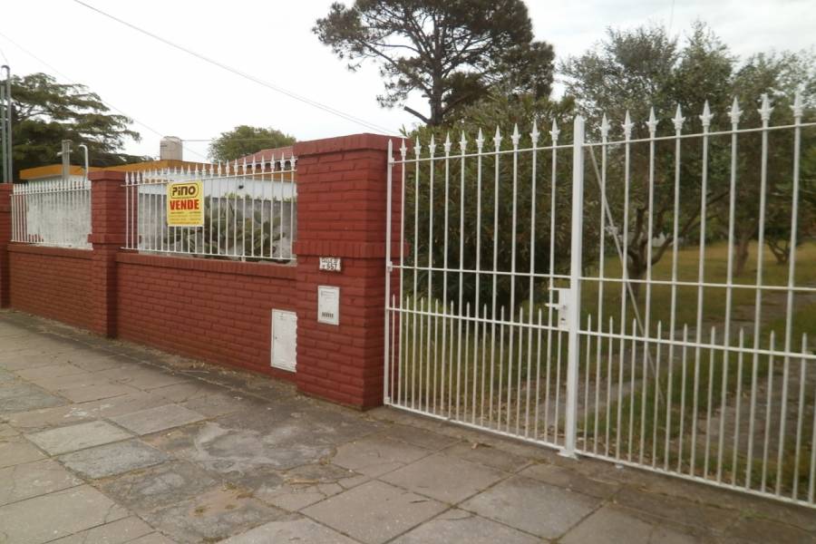 Santa Teresita,Buenos Aires,Argentina,2 Bedrooms Bedrooms,1 BañoBathrooms,Casas,37,8105