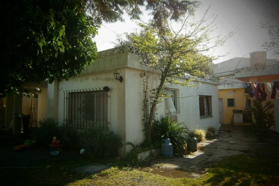 Santa Teresita,Buenos Aires,Argentina,5 Bedrooms Bedrooms,3 BathroomsBathrooms,Casas,2,8106