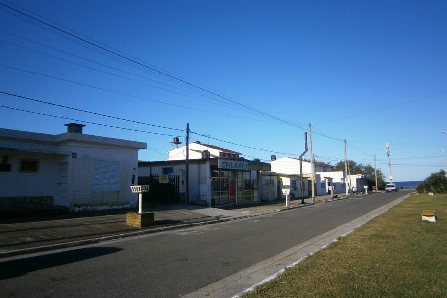 Mar del Tuyu,Buenos Aires,Argentina,2 Bedrooms Bedrooms,1 BañoBathrooms,Casas,58,8107