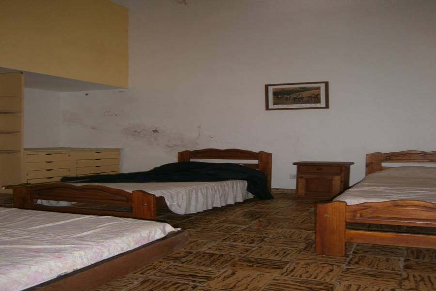 Santa Teresita,Buenos Aires,Argentina,4 Bedrooms Bedrooms,2 BathroomsBathrooms,Casas,40,8115