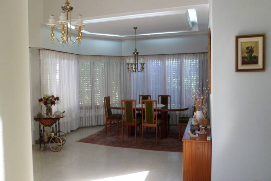 Santa Teresita,Buenos Aires,Argentina,3 Bedrooms Bedrooms,2 BathroomsBathrooms,Casas,MENDOZA,8124