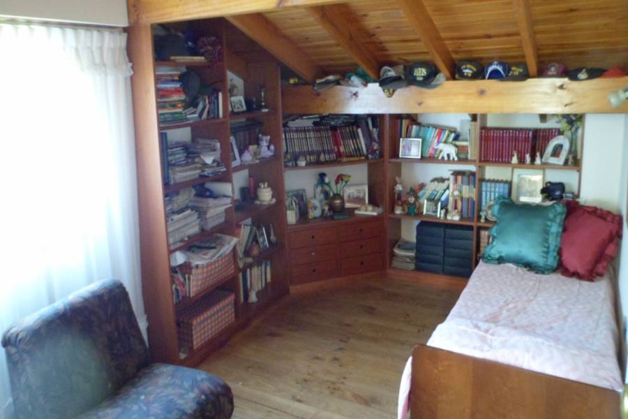 Santa Teresita,Buenos Aires,Argentina,3 Bedrooms Bedrooms,2 BathroomsBathrooms,Casas,MENDOZA,8124