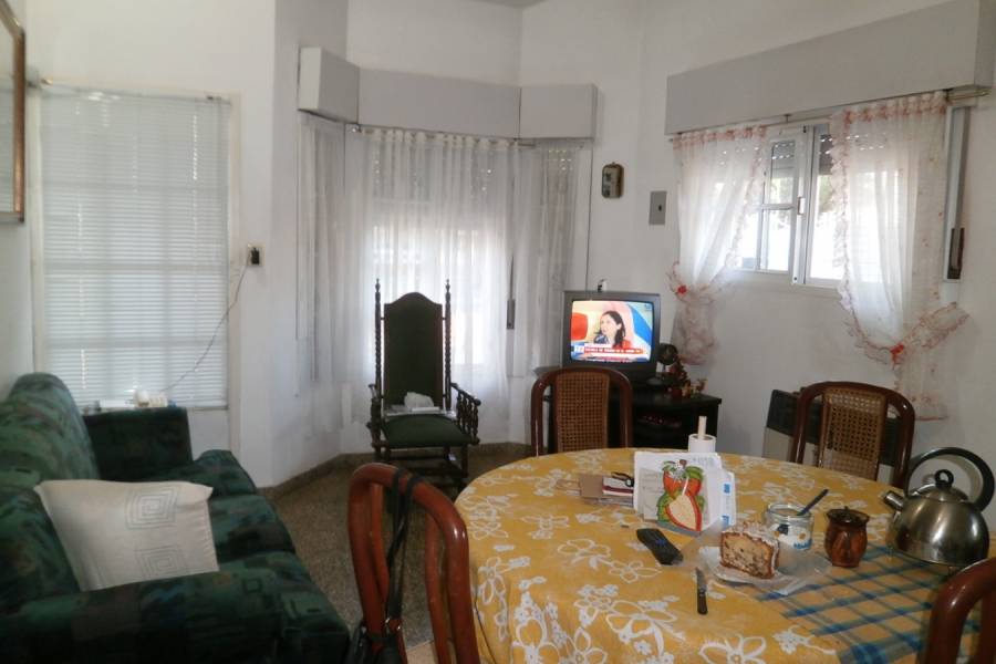 Santa Teresita,Buenos Aires,Argentina,2 Bedrooms Bedrooms,1 BañoBathrooms,Casas,7,8125