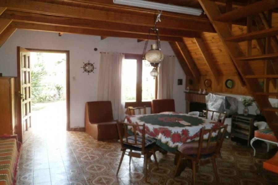 Santa Teresita,Buenos Aires,Argentina,2 Bedrooms Bedrooms,1 BañoBathrooms,Casas,128,8126