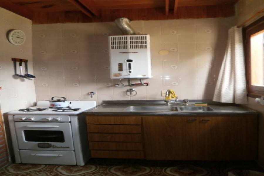 Santa Teresita,Buenos Aires,Argentina,2 Bedrooms Bedrooms,1 BañoBathrooms,Casas,128,8126