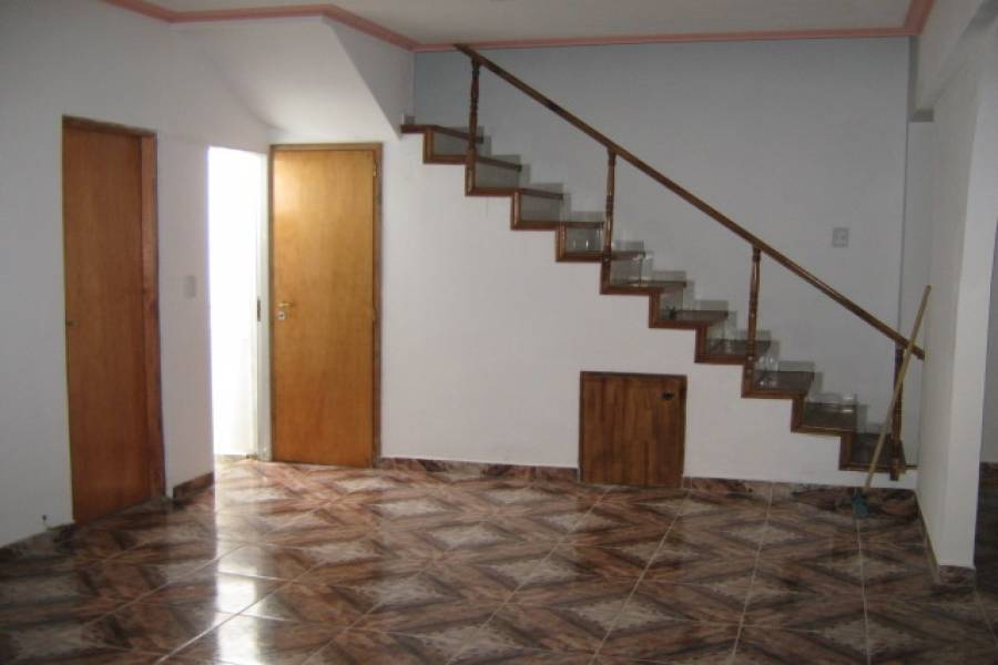 Santa Teresita,Buenos Aires,Argentina,2 Bedrooms Bedrooms,2 BathroomsBathrooms,Casas,30,8154