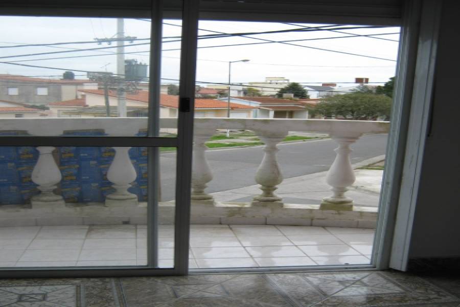Santa Teresita,Buenos Aires,Argentina,2 Bedrooms Bedrooms,2 BathroomsBathrooms,Casas,30,8154