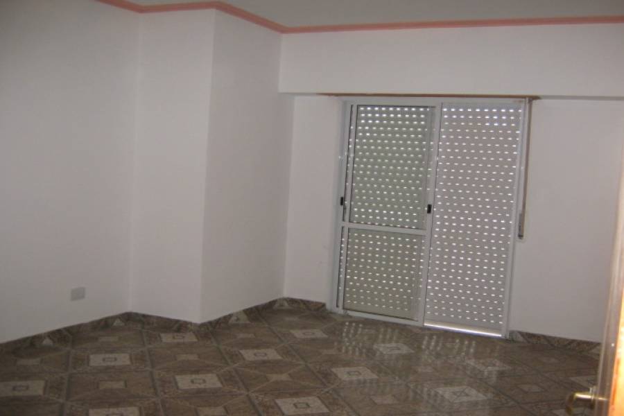 Santa Teresita,Buenos Aires,Argentina,2 Bedrooms Bedrooms,2 BathroomsBathrooms,Casas,30,8154