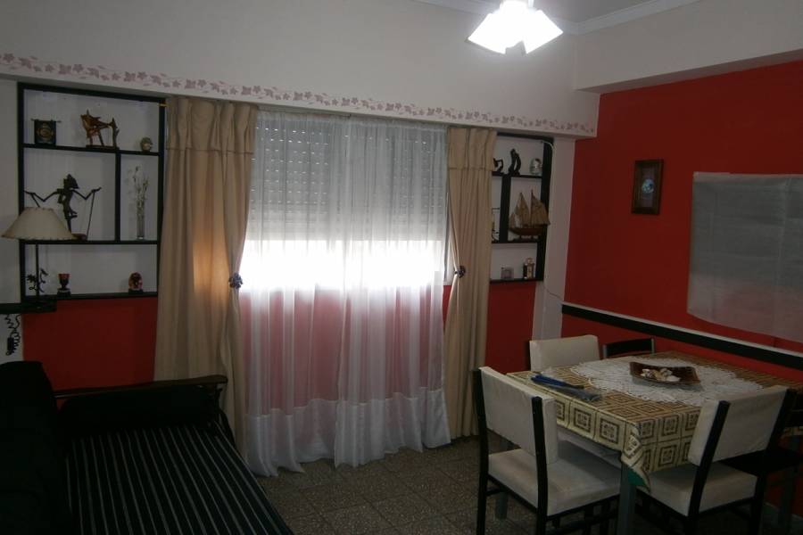 Santa Teresita,Buenos Aires,Argentina,2 Bedrooms Bedrooms,1 BañoBathrooms,Apartamentos,3,8180