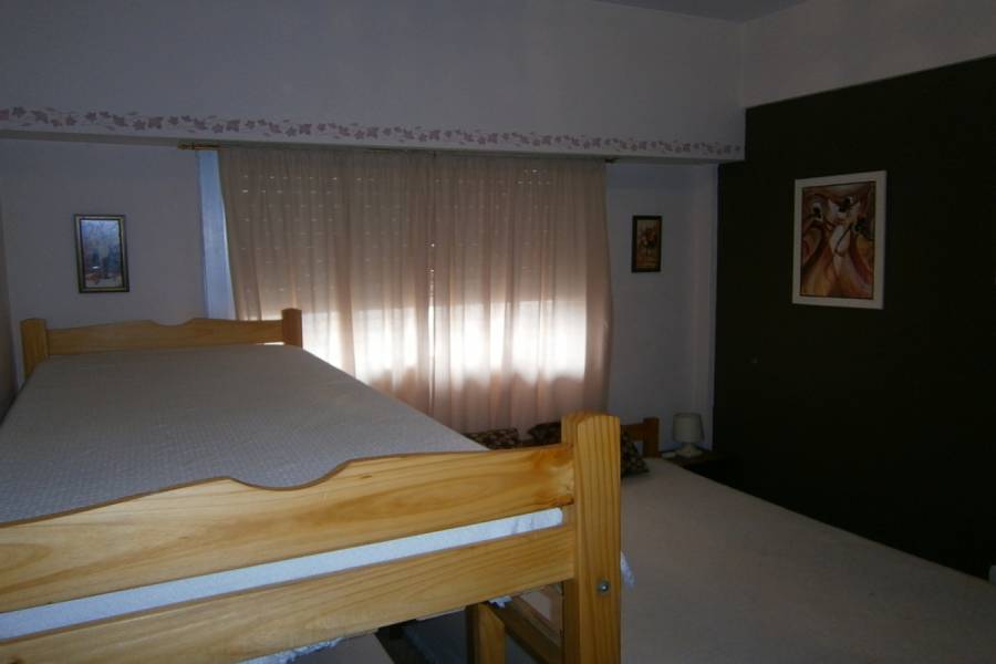 Santa Teresita,Buenos Aires,Argentina,2 Bedrooms Bedrooms,1 BañoBathrooms,Apartamentos,3,8180