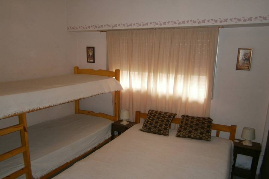 Santa Teresita,Buenos Aires,Argentina,2 Bedrooms Bedrooms,1 BañoBathrooms,Apartamentos,3,8180