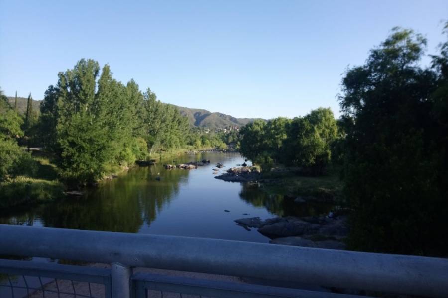 Mayu Sumaj,Córdoba,Argentina,Locales,Ruta nac 14 y Av Las Moras,8199