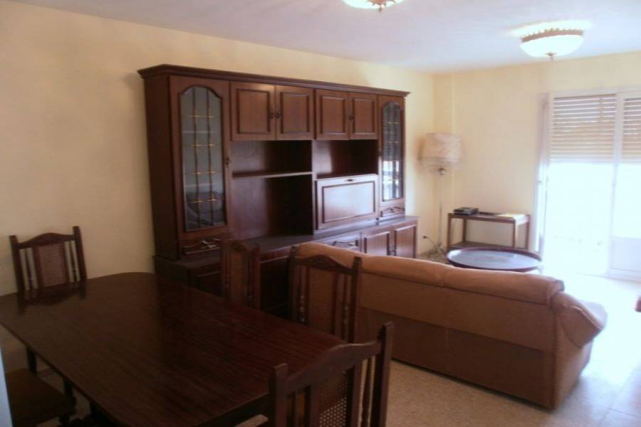 Alicante,Alicante,España,3 Bedrooms Bedrooms,1 BañoBathrooms,Pisos,8214