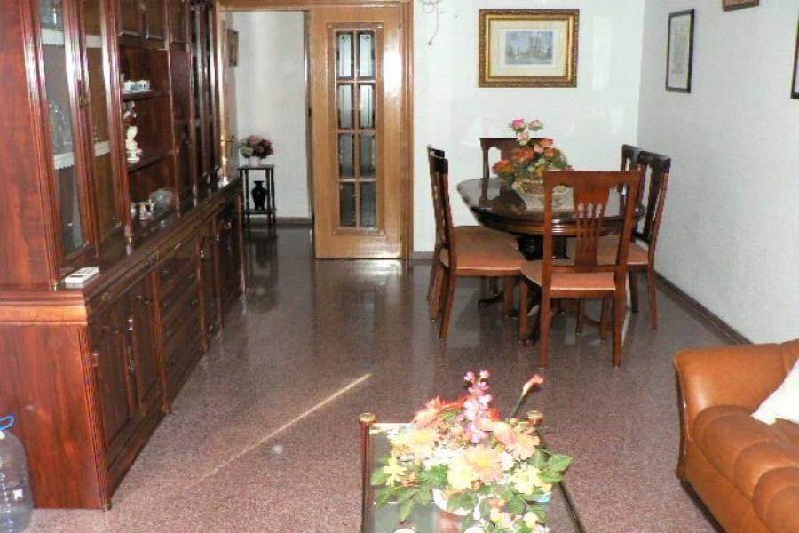 Alicante,Alicante,España,4 Bedrooms Bedrooms,2 BathroomsBathrooms,Pisos,8265