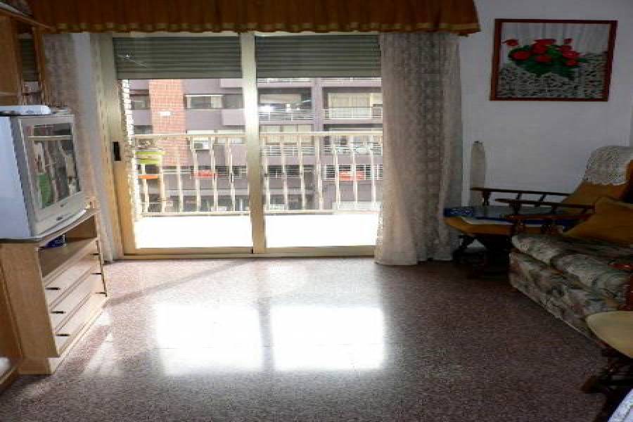 Alicante,Alicante,España,4 Bedrooms Bedrooms,2 BathroomsBathrooms,Pisos,8265