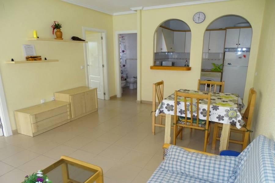 Torrevieja,Alicante,España,2 Bedrooms Bedrooms,1 BañoBathrooms,Pisos,8454