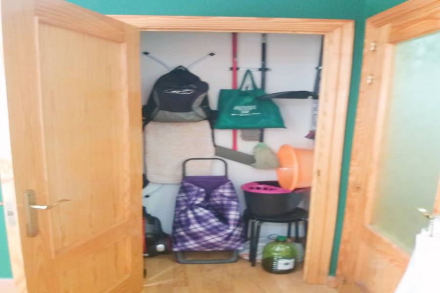 Alicante,Alicante,España,2 Bedrooms Bedrooms,2 BathroomsBathrooms,Pisos,8614